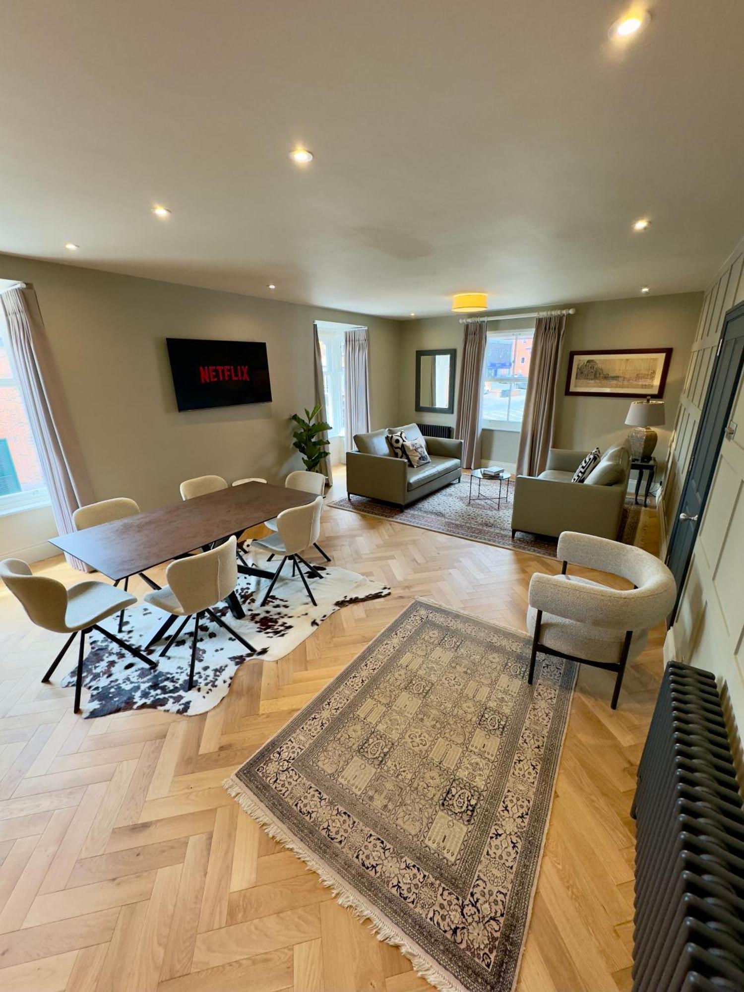 Romeo'S Arch High End Luxury In Centre Of Stratford With Parking Apartamento Exterior foto